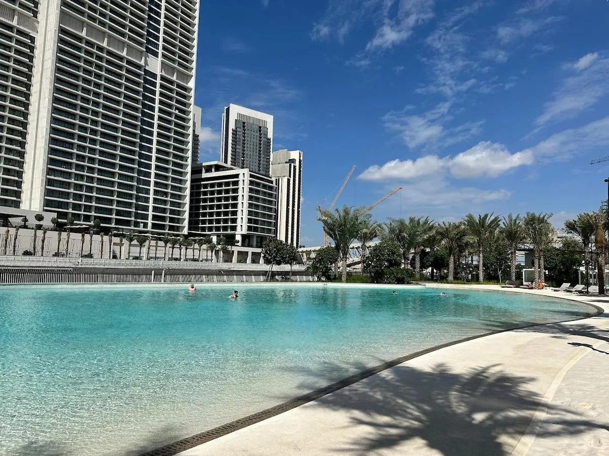 2Br Burj Khalifa View In Dubai With Beach Access Apartment